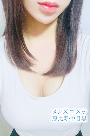 長谷川なこ